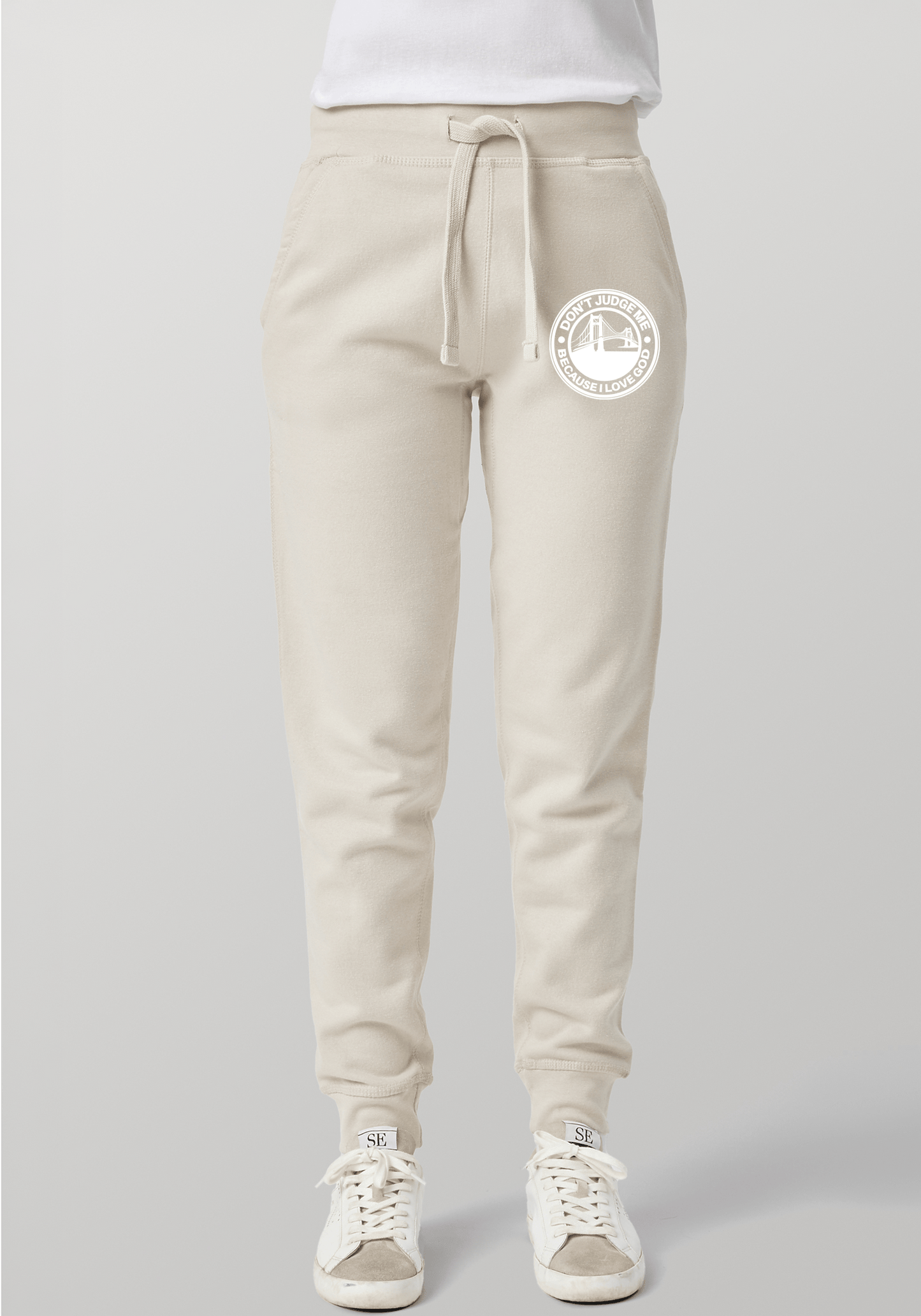 DJMC-UPLOADER:White:Joggers-Bone-GOD-GoldenGate-Whitey.png